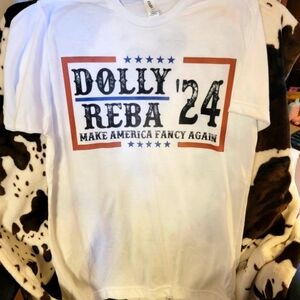 Dolly Reba 24 Tee Graphic Short Sleeve T-Shirt